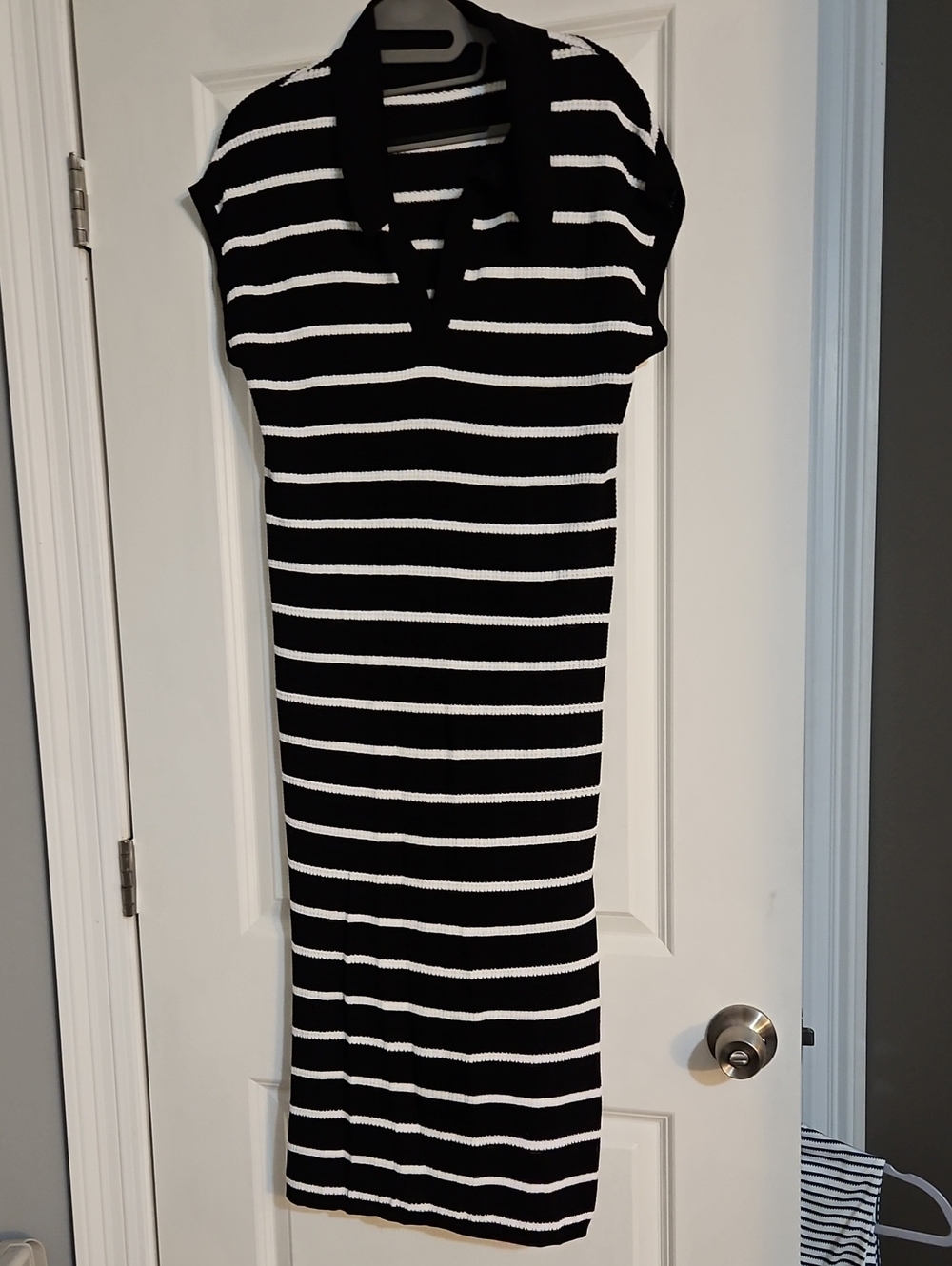 Black & White Striped Knit Dress - Classic Collared Style